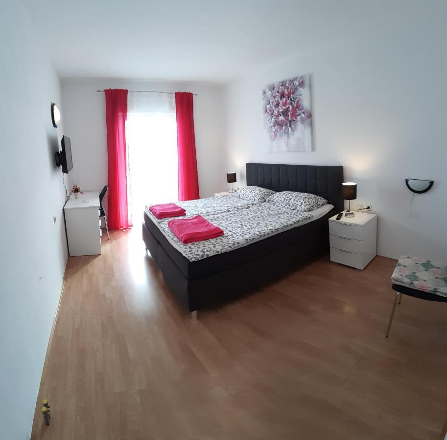 Barbat na Rabu Apartmani Matusan מראה חיצוני תמונה